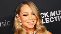 Mariah Carey no 2024 Recording Academy Honors apresentado pelo Black Music Collective no Fairmont Century Plaza em 1º de fevereiro de 2024, em Los Angeles, Califórnia