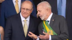 Lula conversa com Alckmin