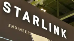 Cartaz com nome da Starlink