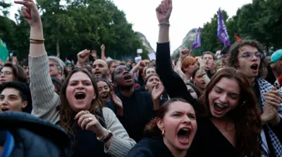 Crowd celebrates French election result