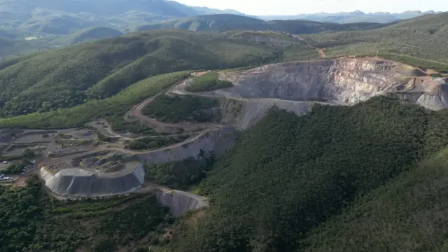 vista aérea da mina