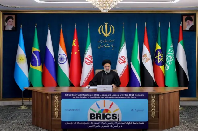 Ebrahim Raisi, o já falecido presidente do Irã, durante uma cúpula dos BRICS.