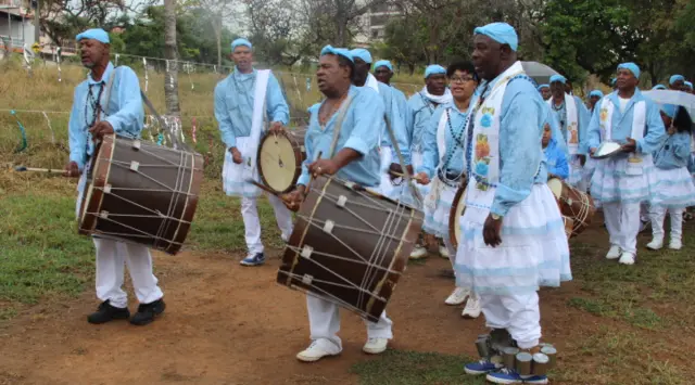 Manifestação cultural no quilombo Arturos