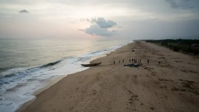 加納海灘