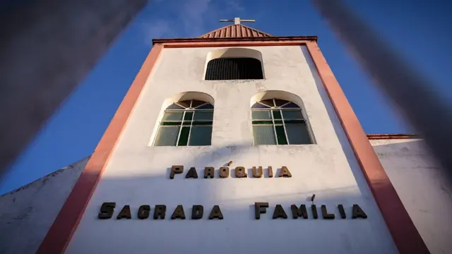 Fachada da Paróquia Sagrada Família