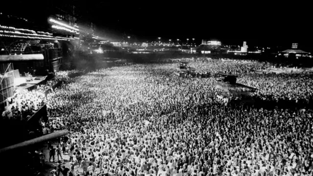 Multidão no Rock in Rio 1