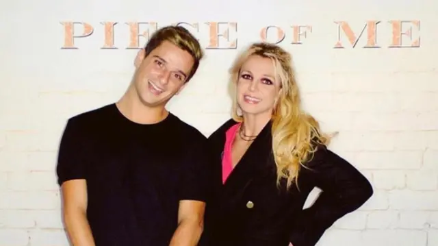 Felipe Servat e Britney Spears