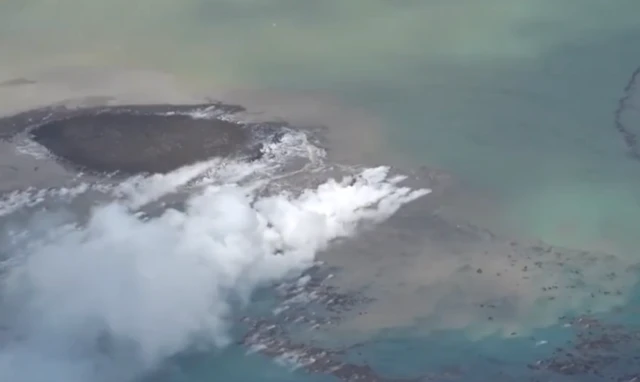 Imagem do momento de formação da mais nova ilha do mundo 