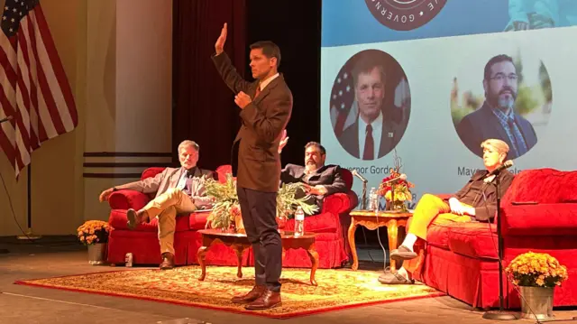 Kent Corso durante um evento de prevenção do suicídio em Rock Springs, Wyoming