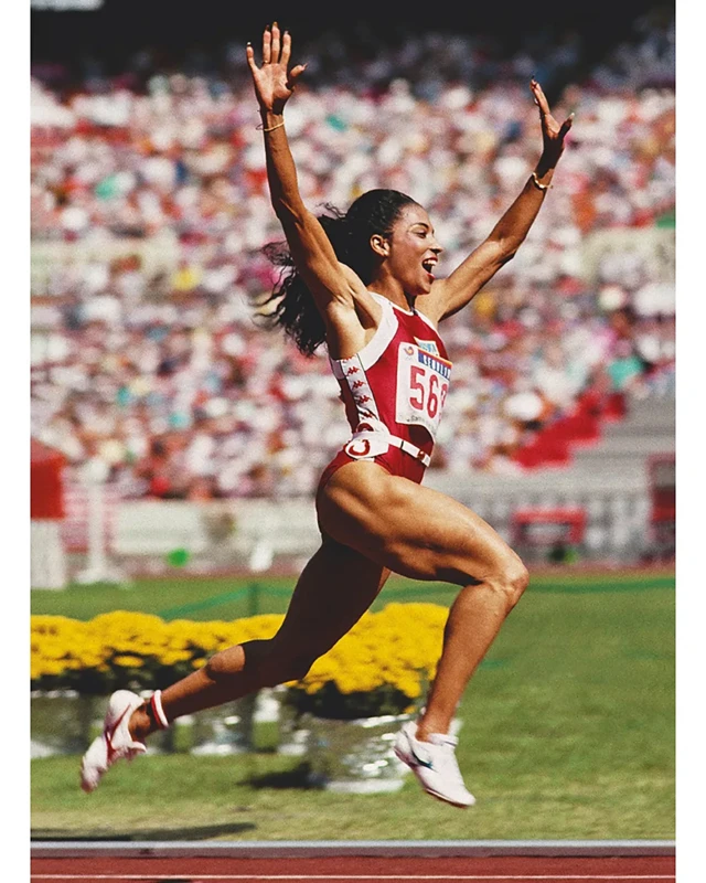 Florence Griffith-Joyner comemora em Seul, 1988