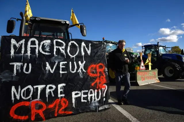 Protesto contra Macron