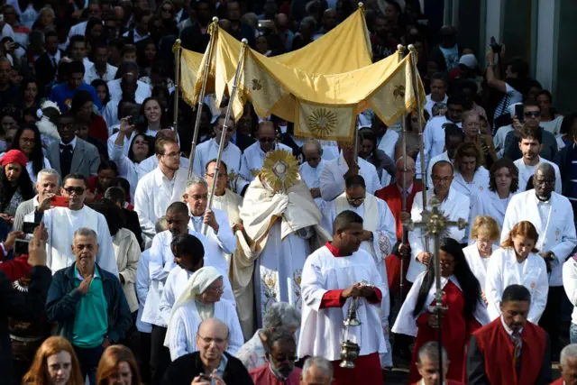 Procissão de Corpus Christi em Ouro Preto, Minas, em 2017