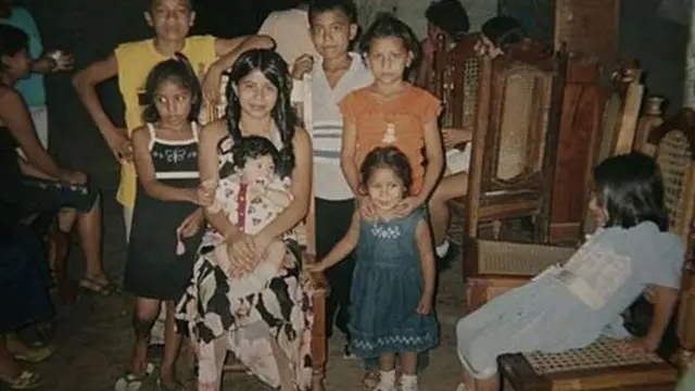 Beatriz em reunião de família