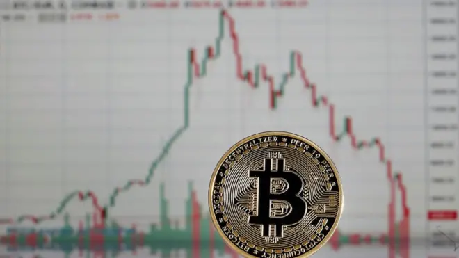 El bitcoin ha perdido más de la mitad de su valor en lo que va de año.