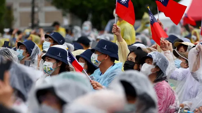 台湾民众庆祝“双十节”