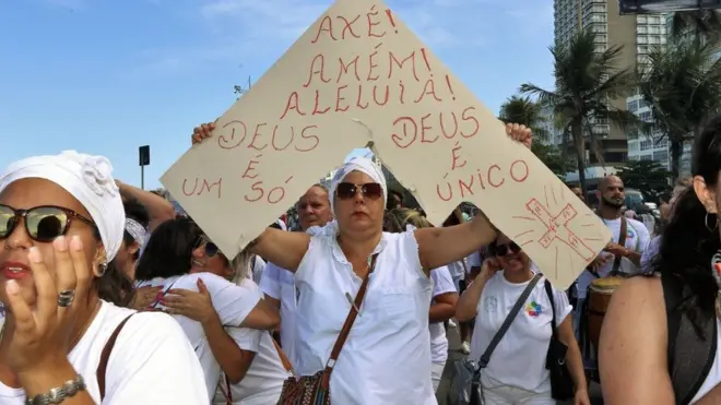 O número de denúncias de intolerância religiosa no Brasil aumentou 106% em apenas um ano