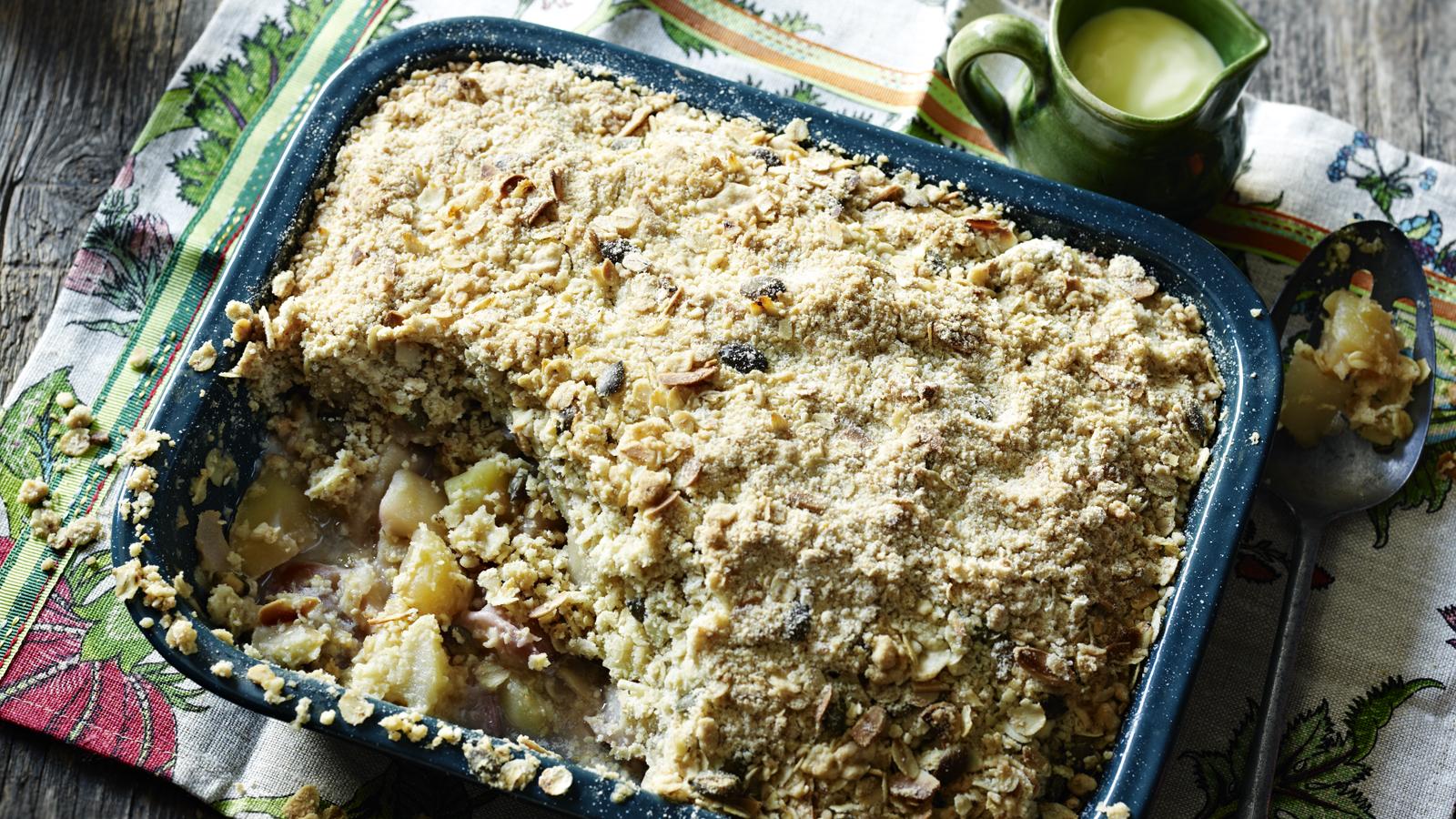 Compost fruit crumble