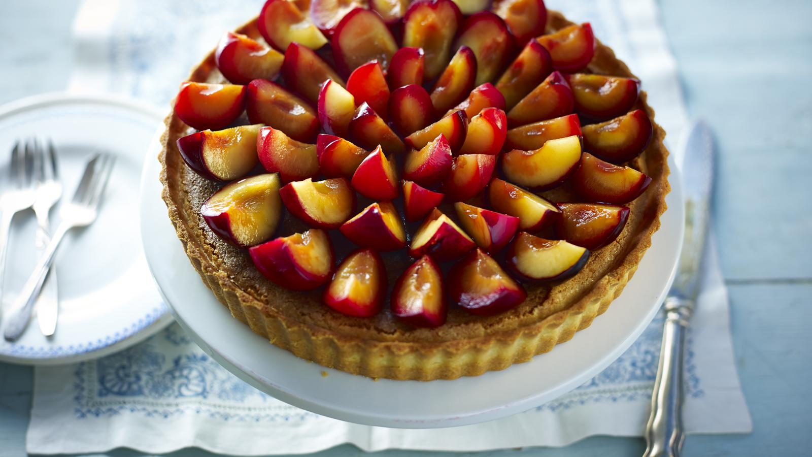 Preserved plum tart 