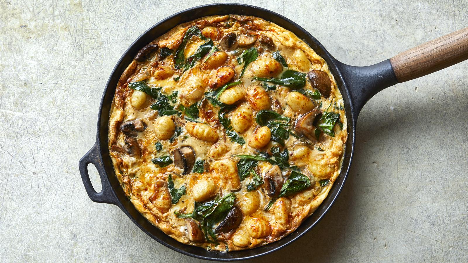 Spinach and mushroom gnocchi frittata