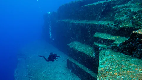 Japan Atlantis Yonaguni Monument