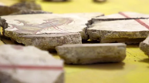 Pompeii fresco puzzle to get help from robots