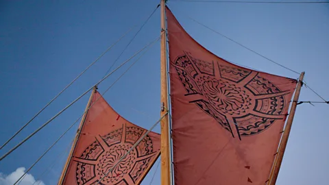 The sails of the voyaging ship Marumaru Atua (Credit: Alamy)