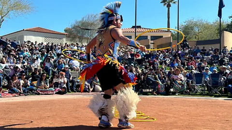 Tony Duncan at the 2024 World Championship Hoop Dance Contest (Credit: Karen Gardiner)