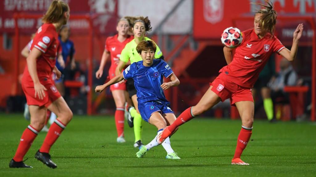 Maika Hamano scoring for Chelsea