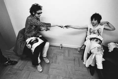 Valerie Phillips Nicky Wire appears alongside Richey Edwards