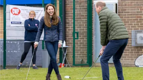 Getty Images William and Kate playing golf on 27 April 2021