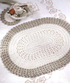 Crochet Oval Placemat