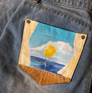 How to Paint Jean Pockets