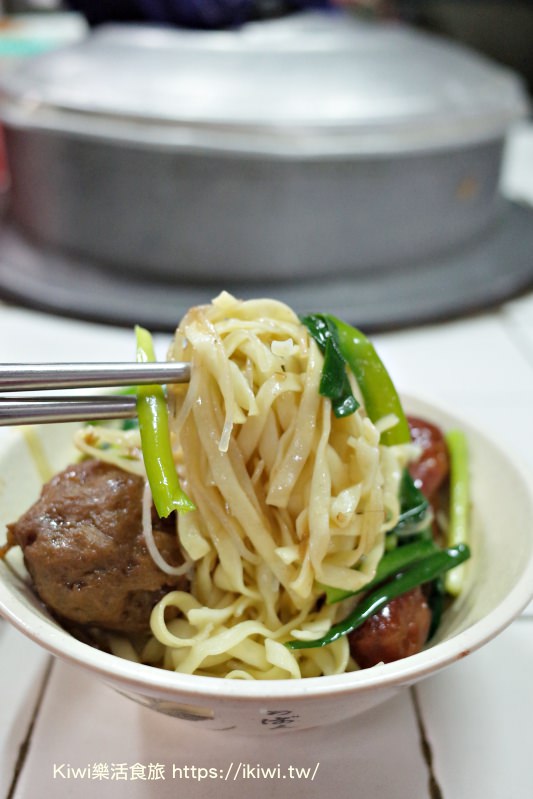 彰化國珍魯肉麵 肉羹｜南門市場隱藏版在地銅板美食，手工丸子、拉仔麵、肉羹推薦