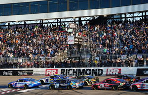 NASCAR, Motorsport, USA Toyota Owners 400 Apr 2, 2023; Richmond, Virginia, USA; NASCAR Cup Series driver Kyle Larson (5)