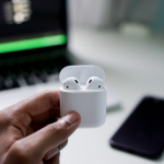 盤子才買AirPods？內行人推2大難取代的優點：找不到理由換