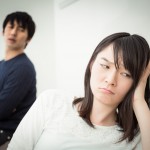 男友說「我問一下我媽」別以為是孝順！過來人公開4種媽寶男，遇到了最好快放生