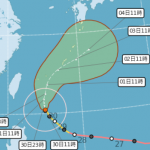 快訊》中颱「瑪娃」龜速北轉，帶來11級陣風！人事行政總處：這地下午停班停課