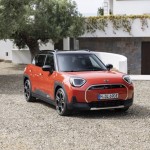 折合新臺幣 94.1 萬元起 全新 MINI Aceman 正式在中國大陸上市