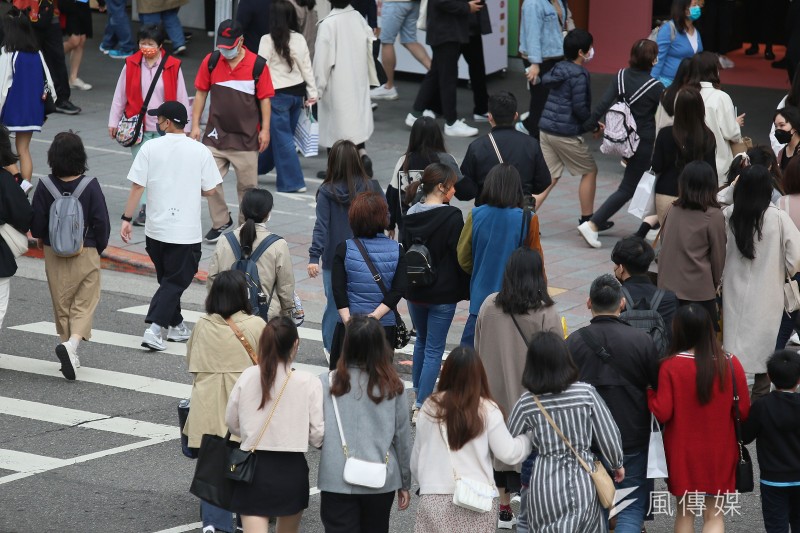 五一勞動節的由來，源自於爭取每天上班8小時，造成14人遭警方開槍身亡。（資料照／柯承惠攝）