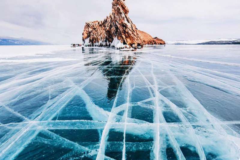 2000萬年後歐亞大陸可能沿貝加爾湖分裂。(Kristina Makeeva@俄羅斯衛星通訊社)