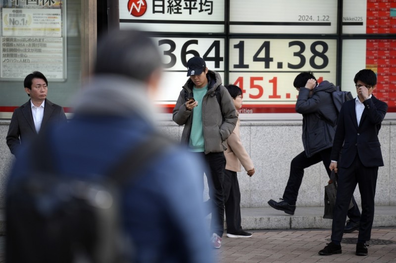 日本股市最近一個月從3萬3千點飆上3萬6千點，創下33年來的新高。（美聯社）