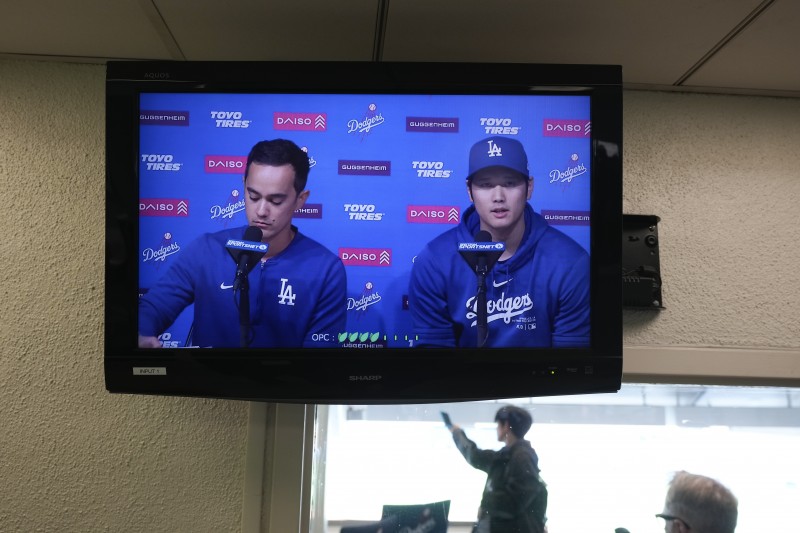 大谷翔平在台灣時間26日召開記者會說明水原一平簽賭案。（圖／AP）