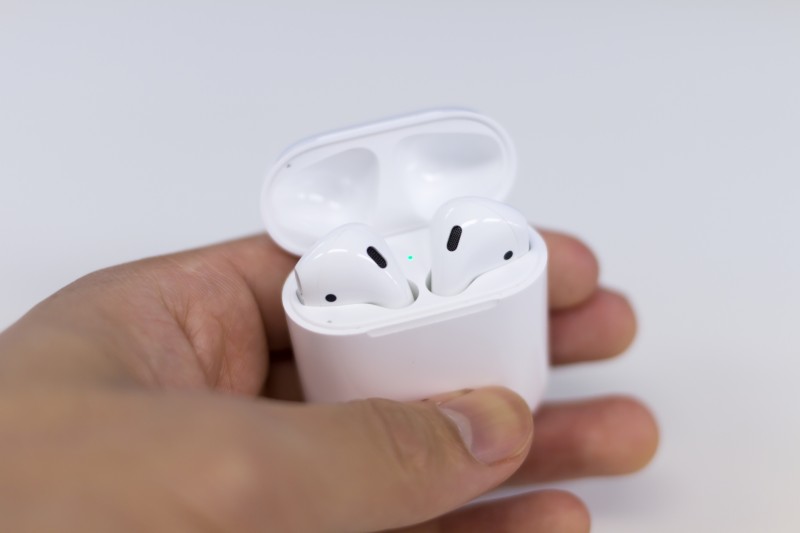 AirPods不見還能找回來嗎？一名女大生利用1功能成功尋回AirPods。（圖／取自Unsplash）