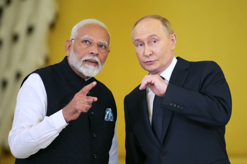 7月9日，印度總理莫迪在克林姆林宮與俄羅斯總統普京會晤。（AP）