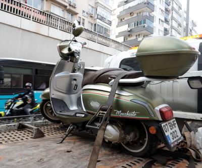 Antalya’da motosiklet kazası yapan genç hayatını kaybetti Çalan telefonuna kimse yanıt veremedi...