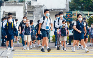 校長：人才子女成新生源 料縮班緩和