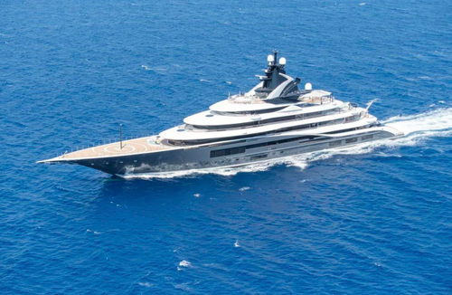 Billionaire Superyacht Showdown: Who’s In The Caribbean For New Year’s Eve