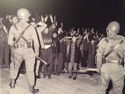 El 18 de septiembre de 1968, cientos de elementos del Ejército tomaron las instalaciones de Ciudad Universitaria. Alrededor de 500 personas fueron detenidas. 