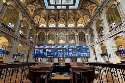 Patio de operaciones de la Bolsa de Madrid.