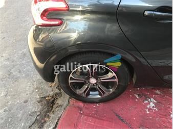 https://www.gallito.com.uy/peugeot-208-roland-grarros-10-unico-frances-ok-21133273